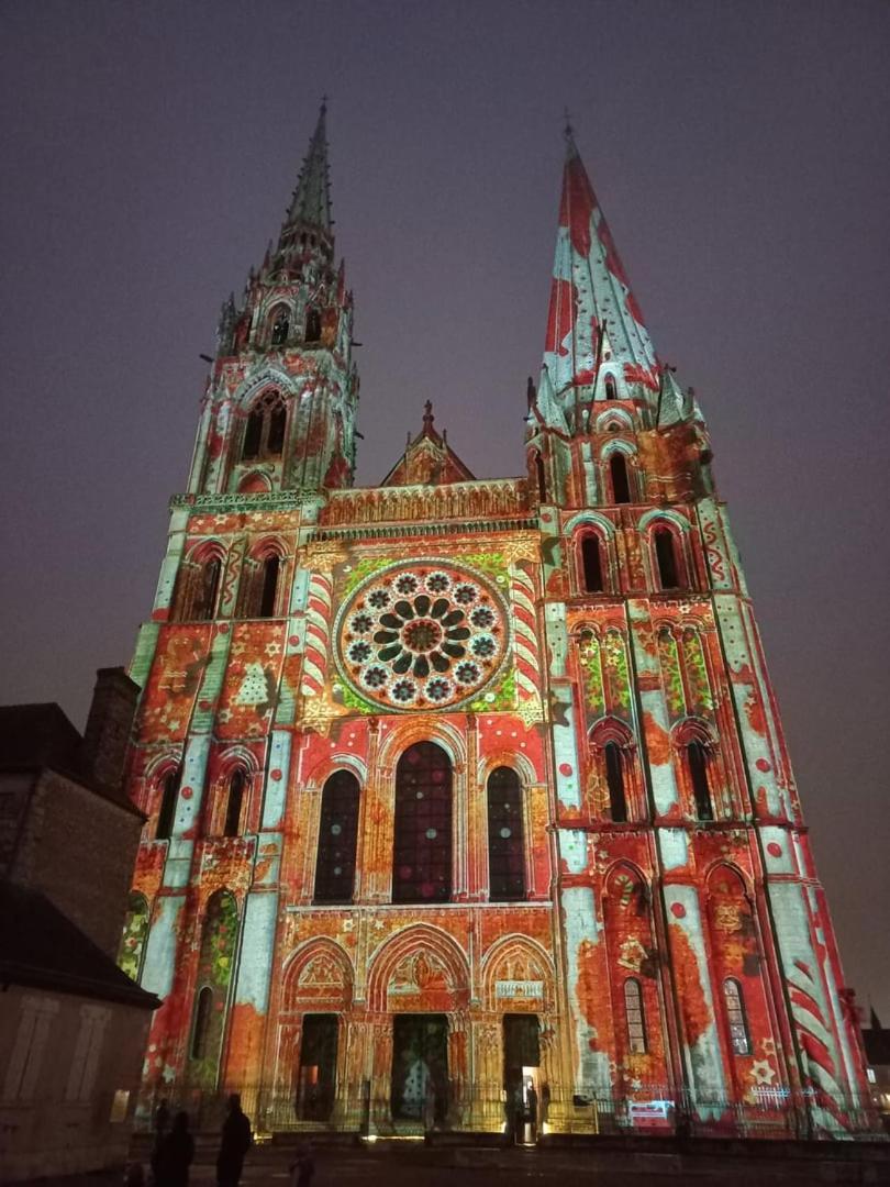 Le Gite De La Cathedrale Apartment Chartres Ngoại thất bức ảnh