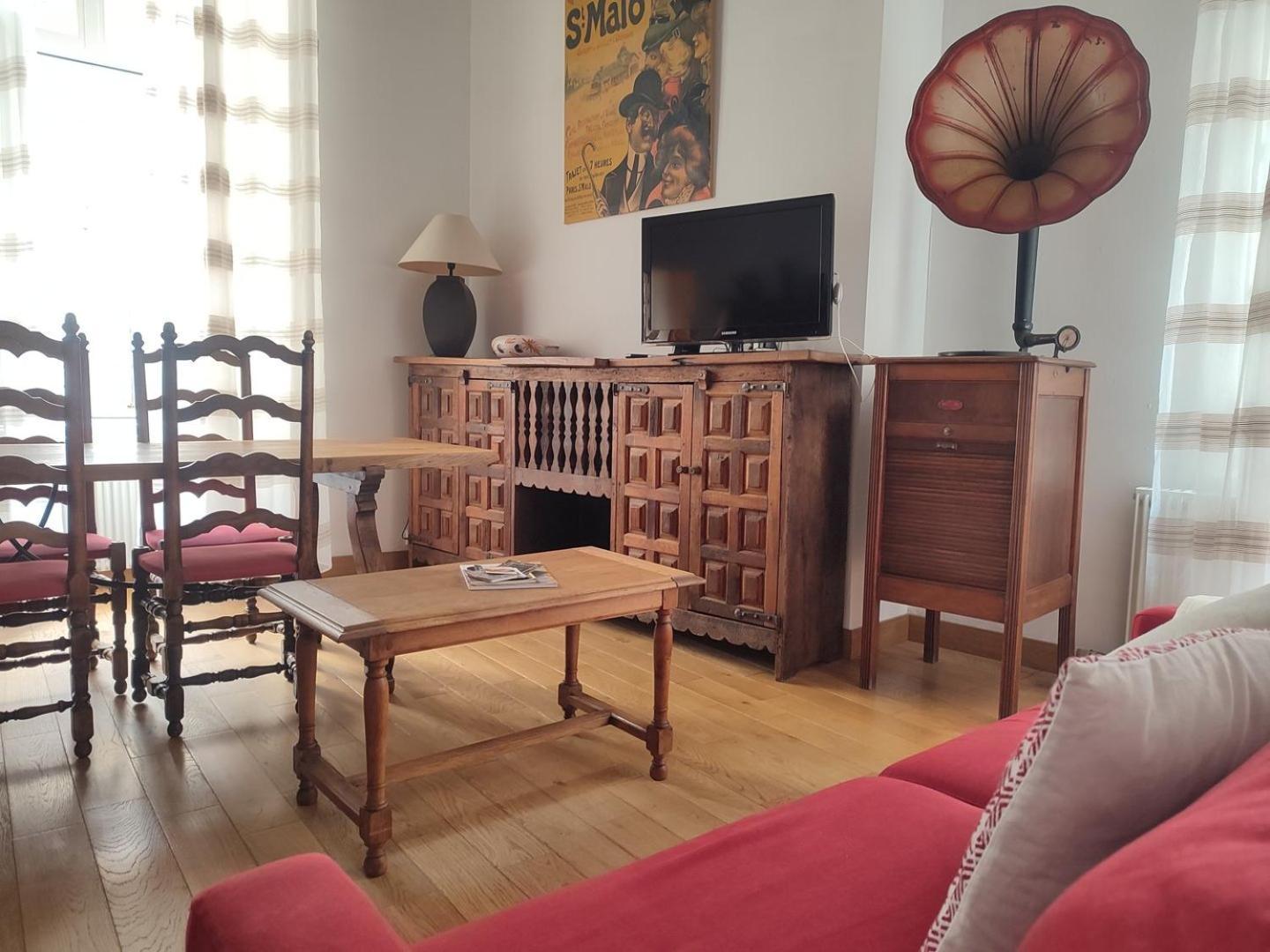 Le Gite De La Cathedrale Apartment Chartres Ngoại thất bức ảnh