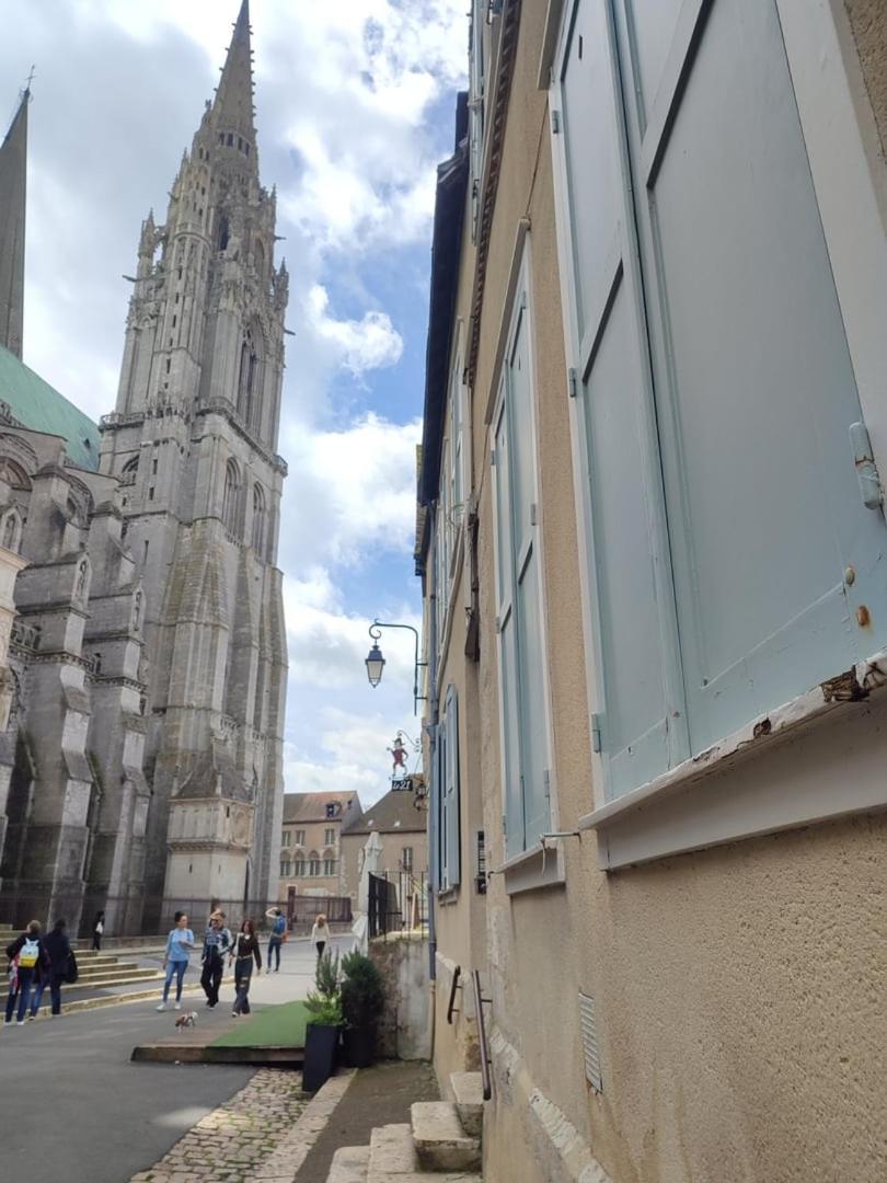 Le Gite De La Cathedrale Apartment Chartres Ngoại thất bức ảnh